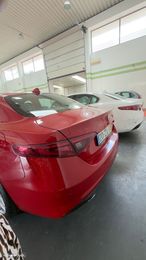 Alfa Romeo Giulia 2.2 D Sprint AT8 - 22
