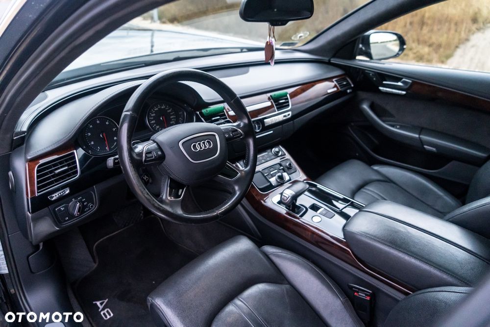 Audi A8 4.0 TFSI L Quattro - 11