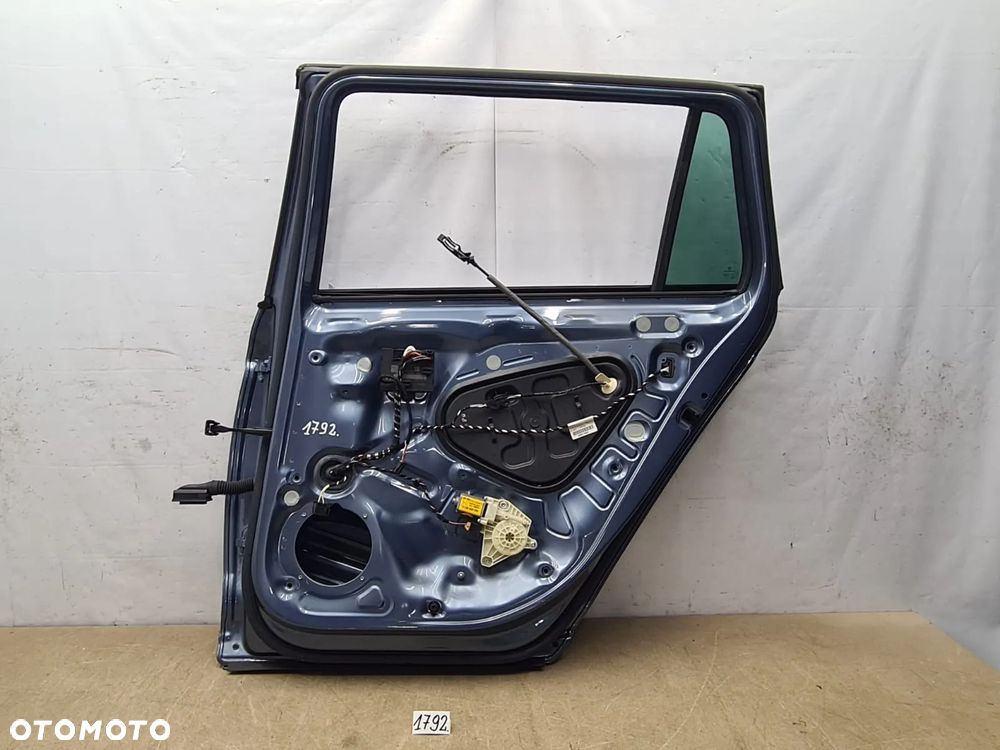 VW PASSAT B8 KOMBI 14-19 DRZWI PRAWE TYLNE PRAWY TYŁ KOMPLETNE - 9