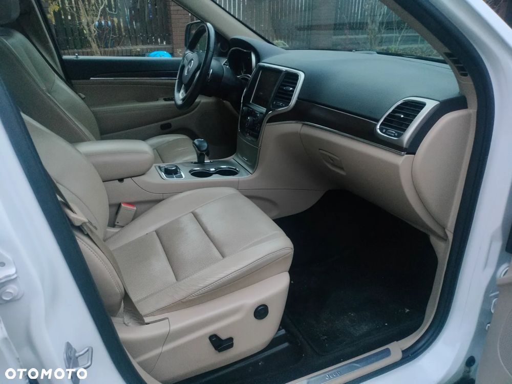 Jeep Grand Cherokee - 6
