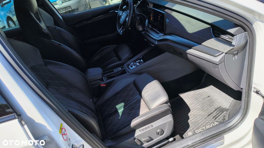 Skoda Octavia 2.0 TDI 4x4 RS DSG - 34