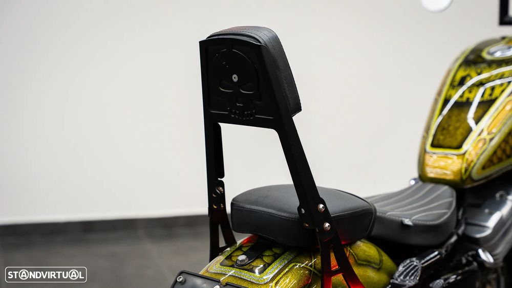 Harley-Davidson Sportster 883 - 10