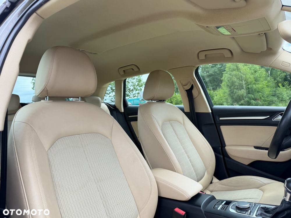 Audi A3 Sportback 1.2 TFSI Ambiente S tronic - 4