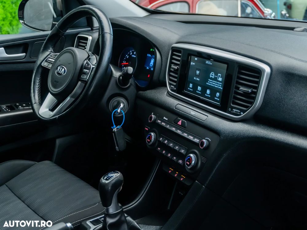 Kia Sportage 1.6 GDI 2WD Black Edition - 38