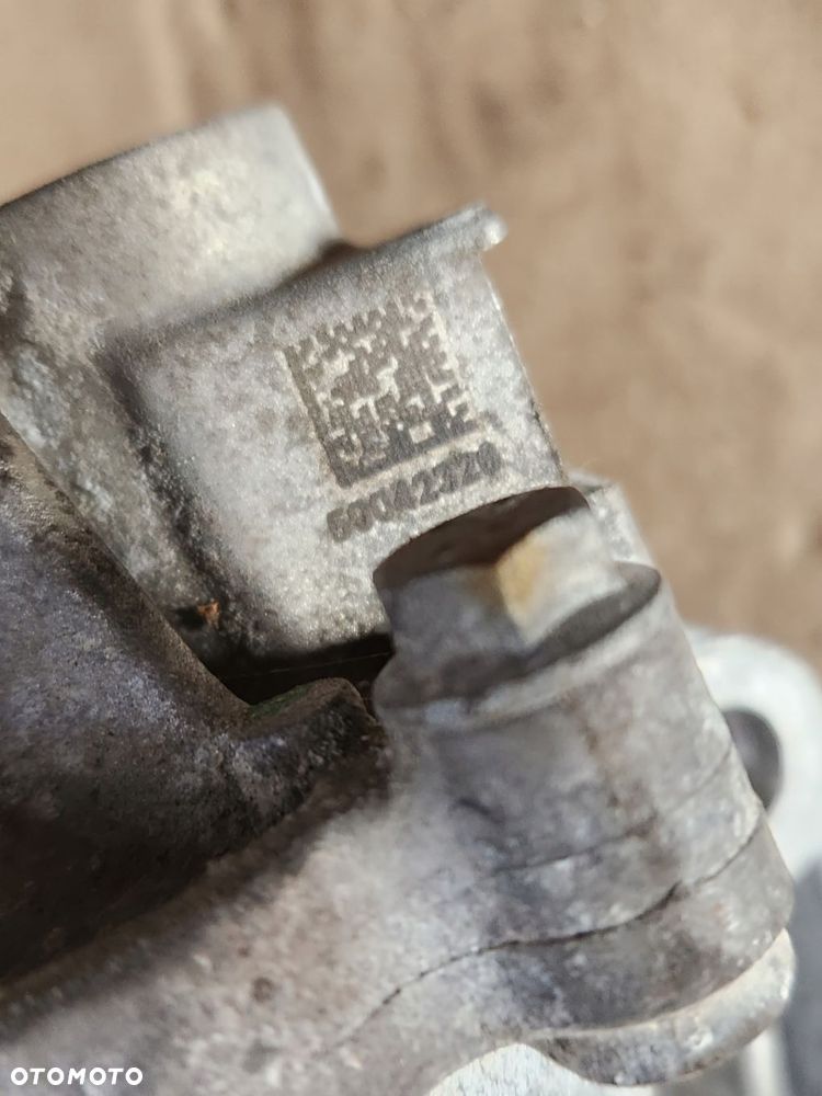 pompa wody 7644810 bmw g30 g31 - 4