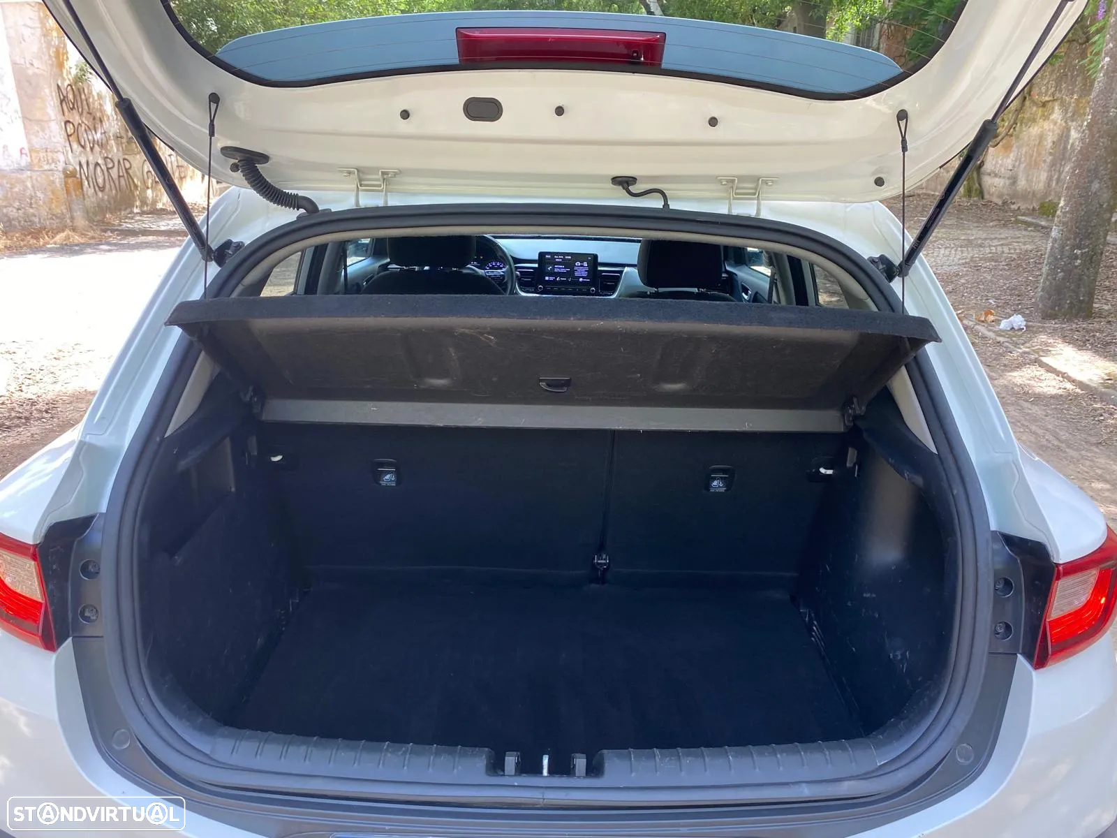 Kia Stonic 1.0 T-GDI Drive - 45
