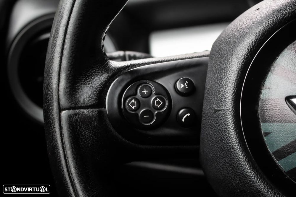 MINI Clubman One D - 14