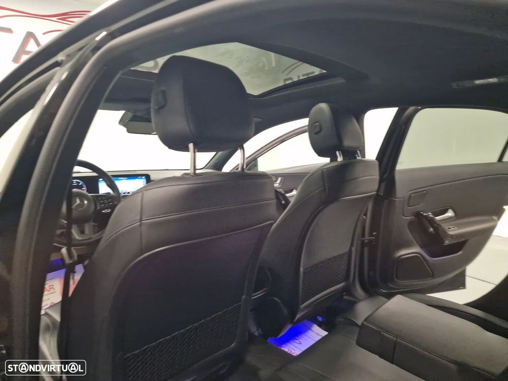 Mercedes-Benz A 180 Limousine d Style Plus Aut. - 49