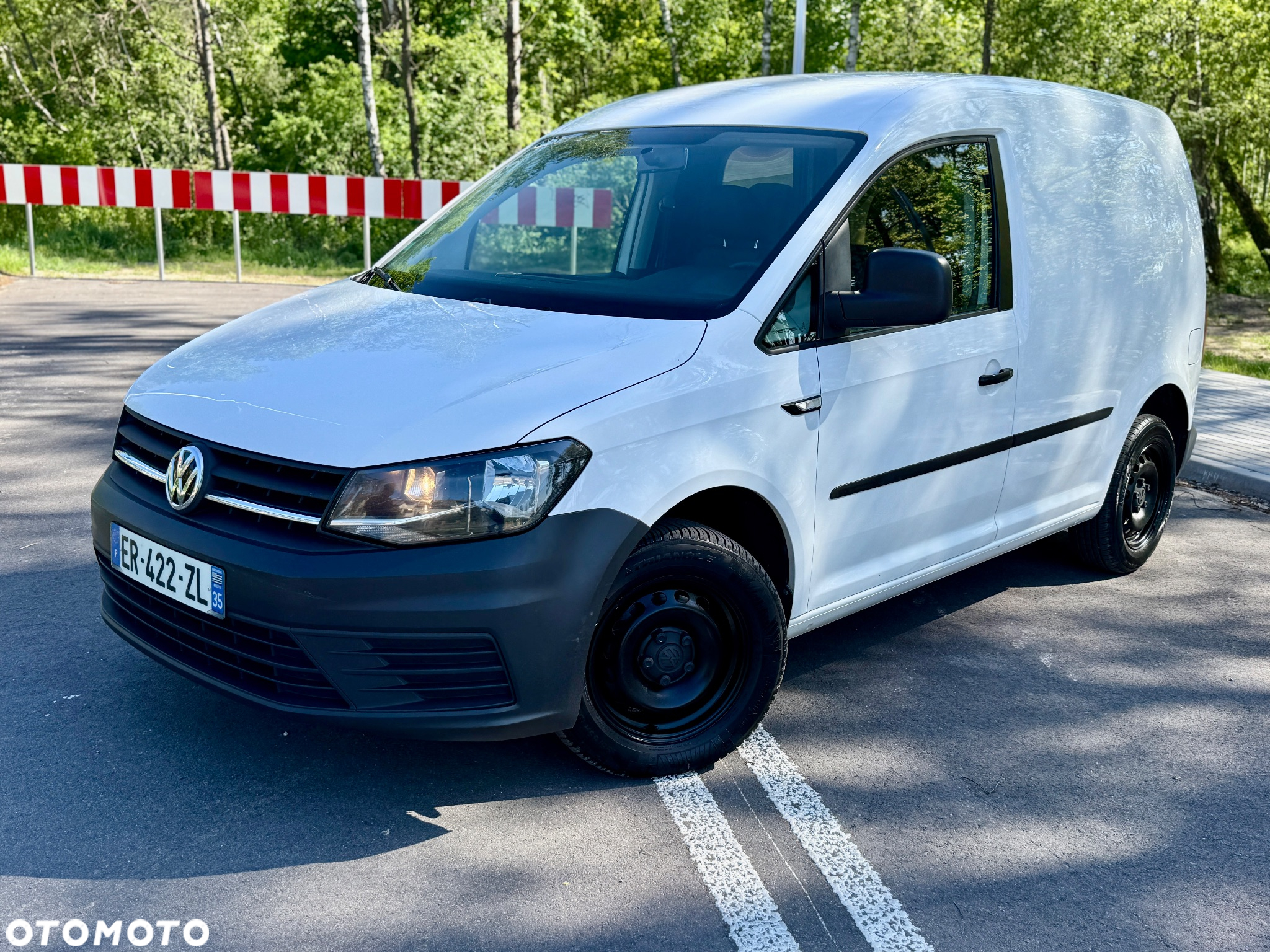 Volkswagen Caddy - 9