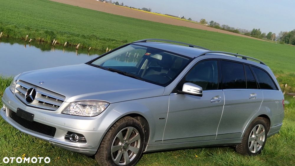 Mercedes-Benz Klasa C 200 (BlueEFFICIENCY) 7G-TRONIC Avantgarde - 5