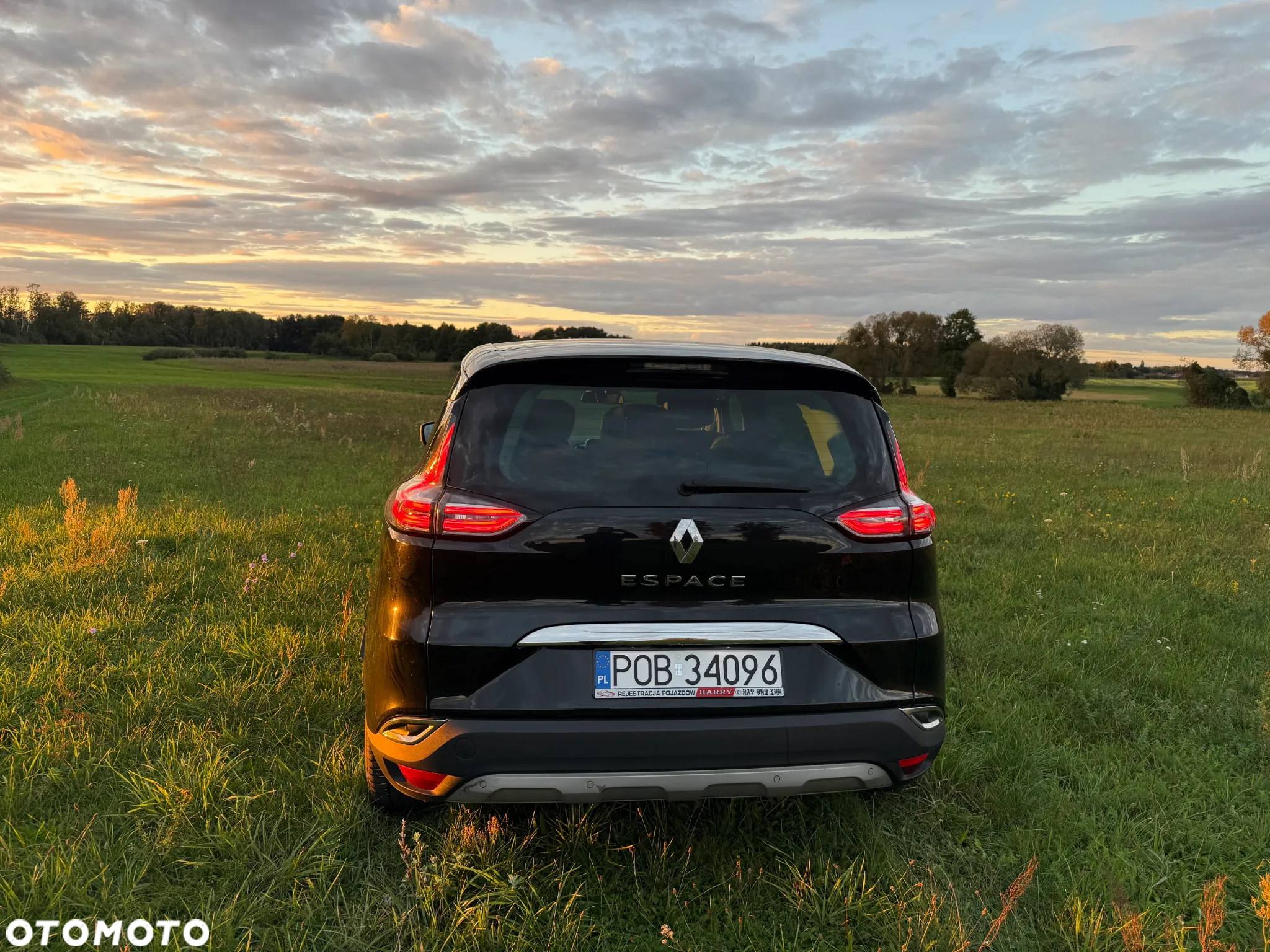 Renault Espace 1.6 dCi Energy Initiale Paris EDC 7os - 4