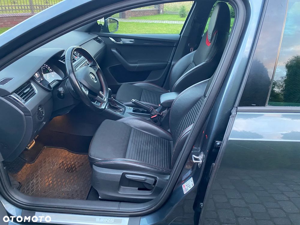 Skoda Octavia 2.0 TDI (Green tec) DSG RS - 18