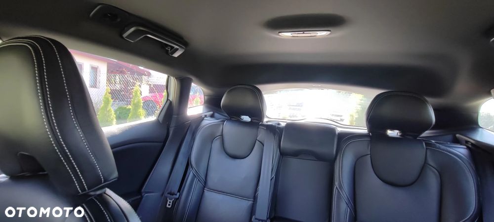Volvo V40 D2 RDesign - 18