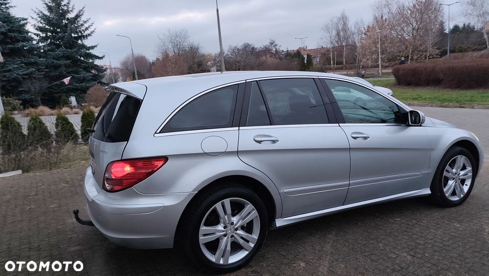 Mercedes-Benz Klasa R 320 CDI L 4Matic 7G-TRONIC Travel Edition - 18