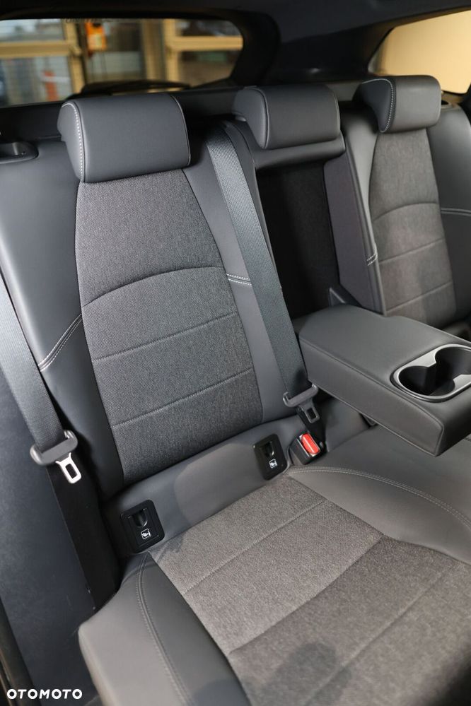 Toyota Corolla 2.0 Hybrid Style - 18