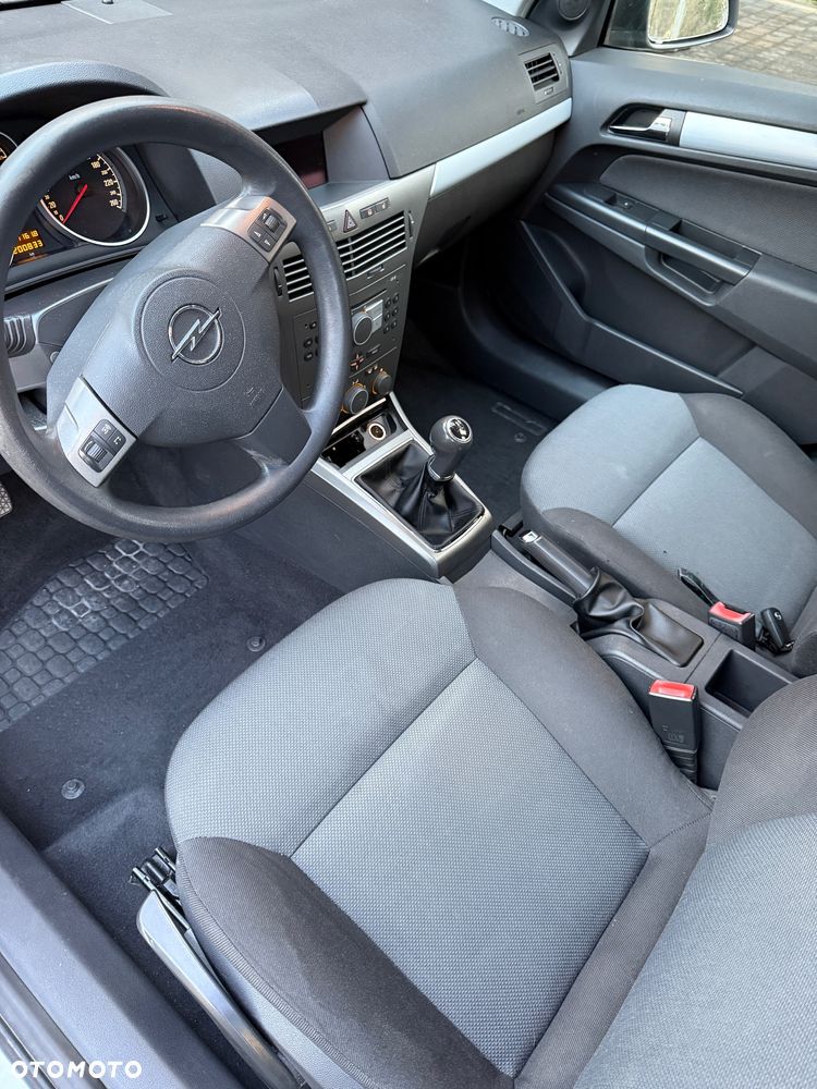Opel Astra 1.6 - 4