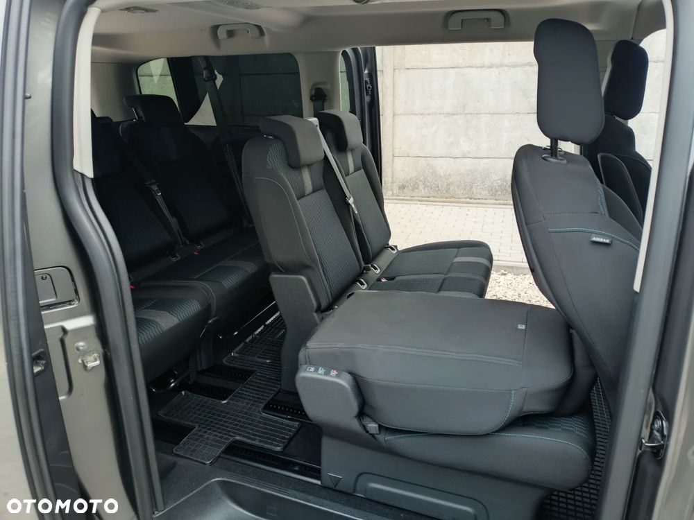 Peugeot Traveller 2.0 BlueHDi Long Business Vip - 15
