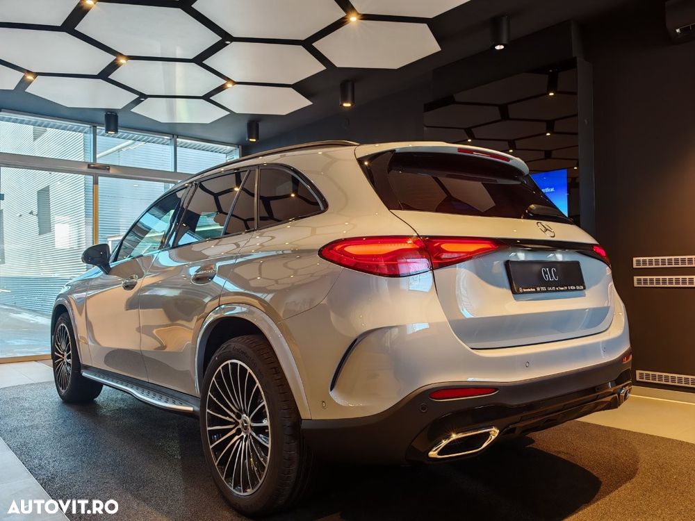 Mercedes-Benz GLC 200 4MATIC MHEV - 11