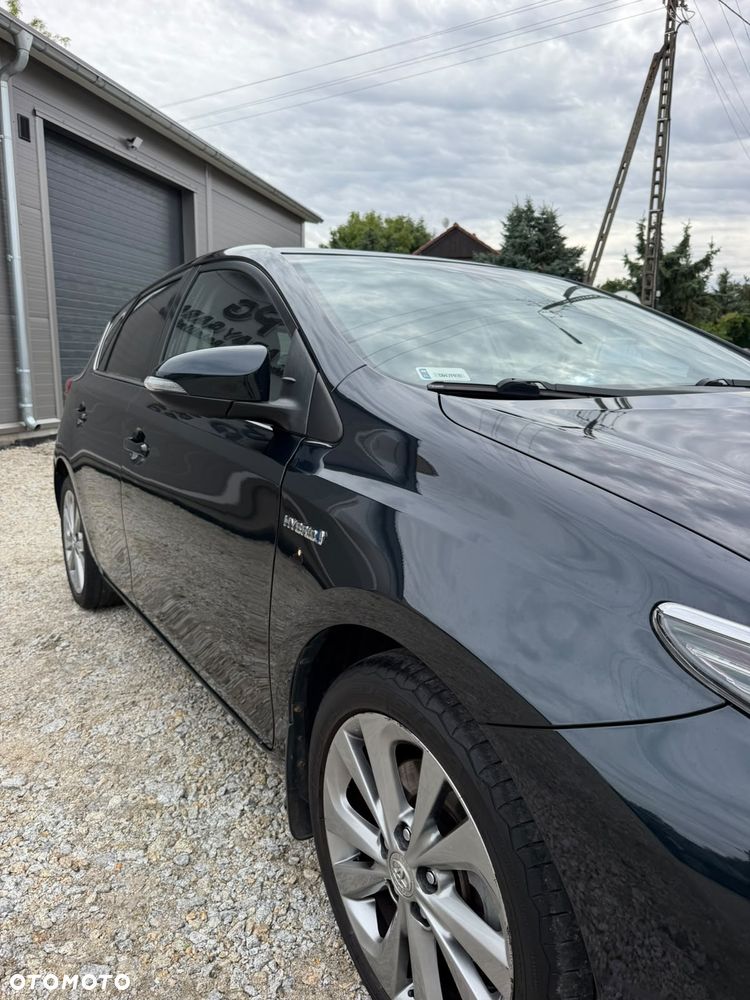 Toyota Auris - 2