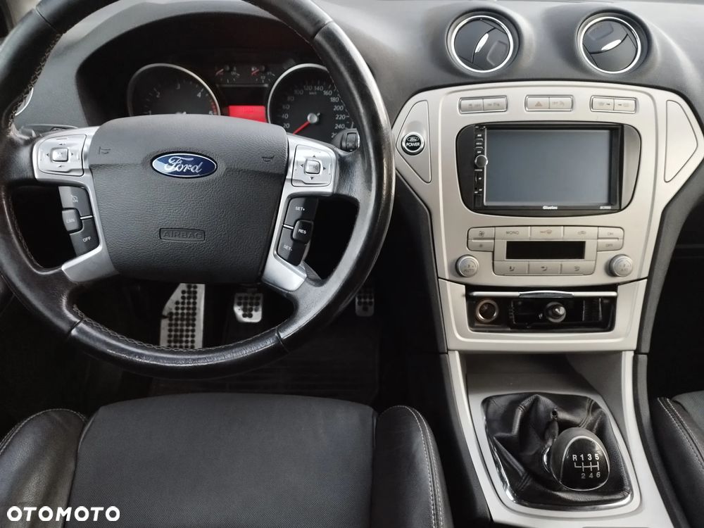 Ford Mondeo 2.0 TDCi Platinium X Plus (Titanium) - 13