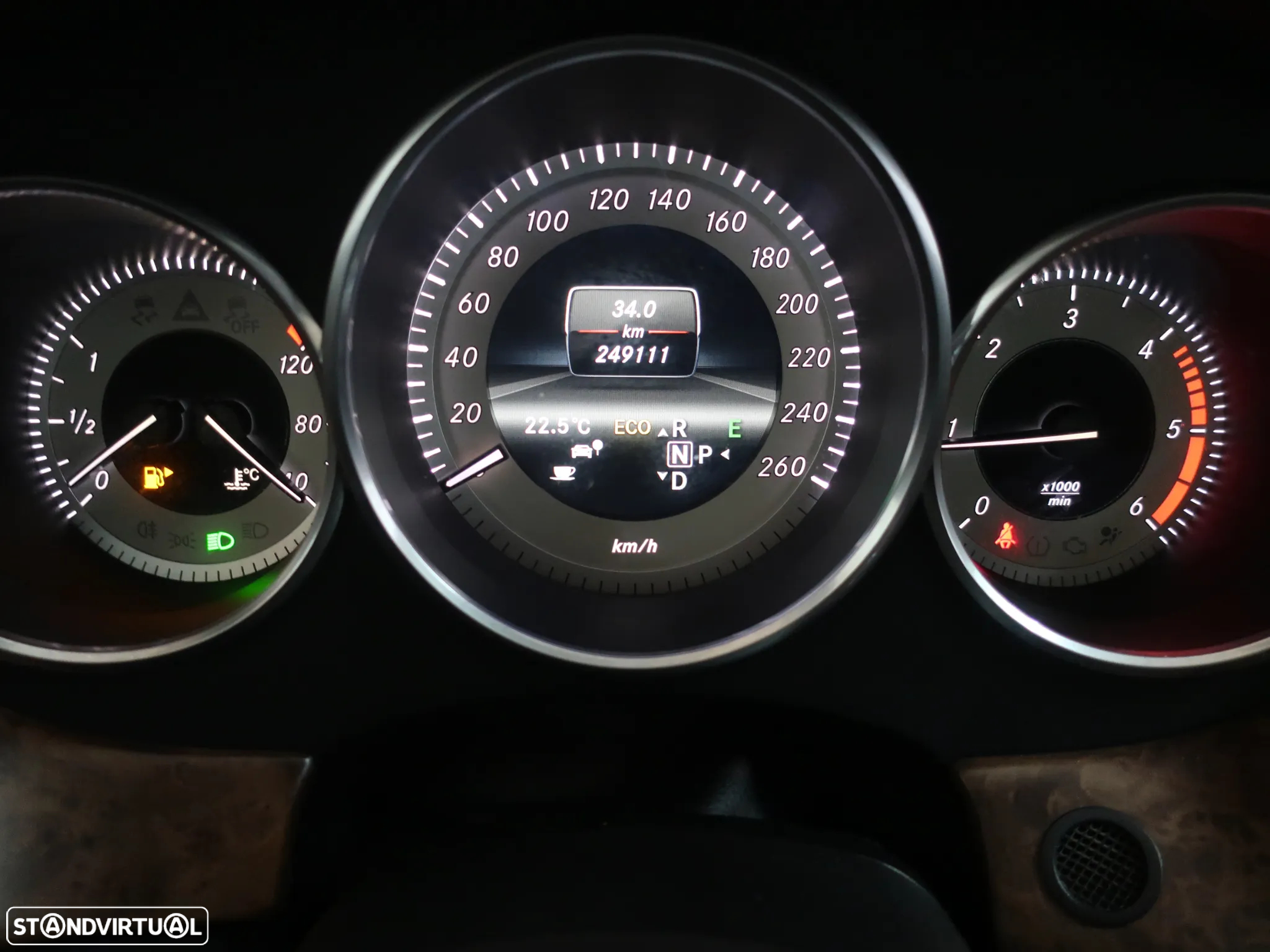 Mercedes-Benz CLS 250 CDi BlueEfficiency - 23