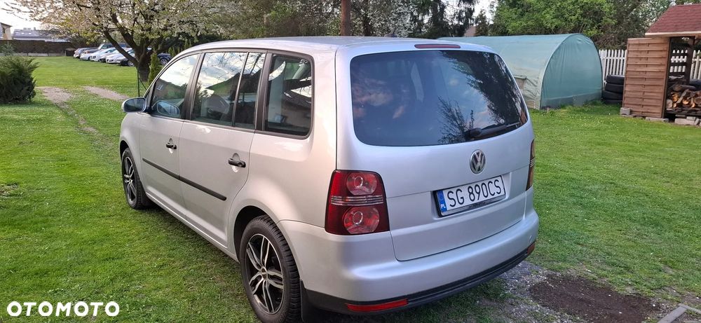 Volkswagen Touran 1.9 TDI DPF Conceptline - 27