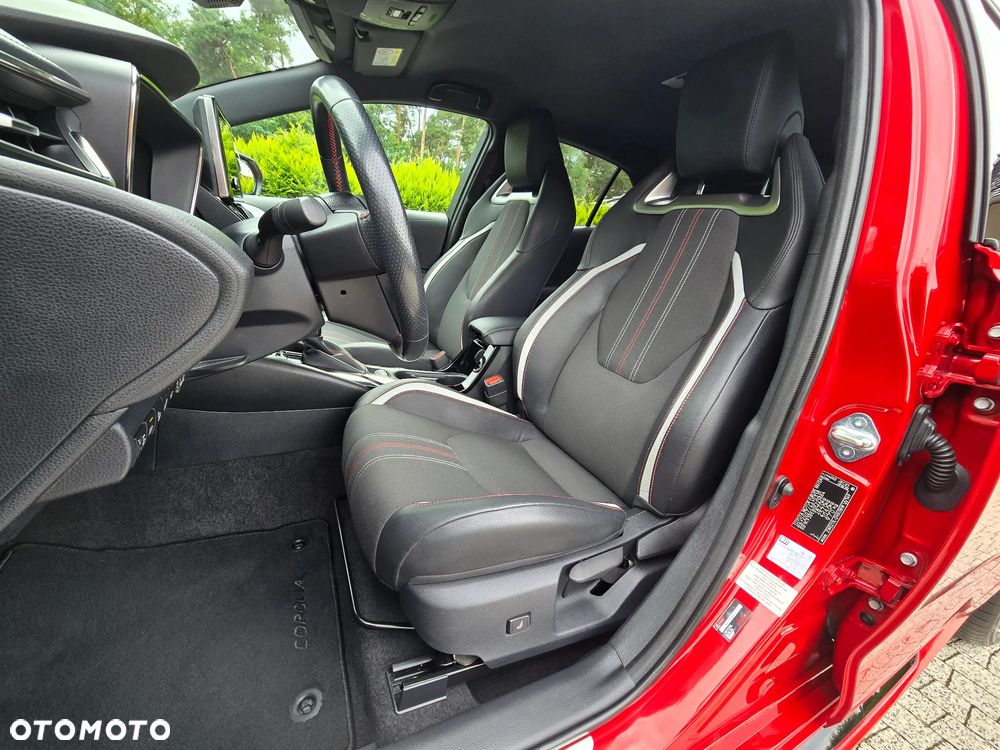 Toyota Corolla 1.8 Hybrid GR Sport - 6