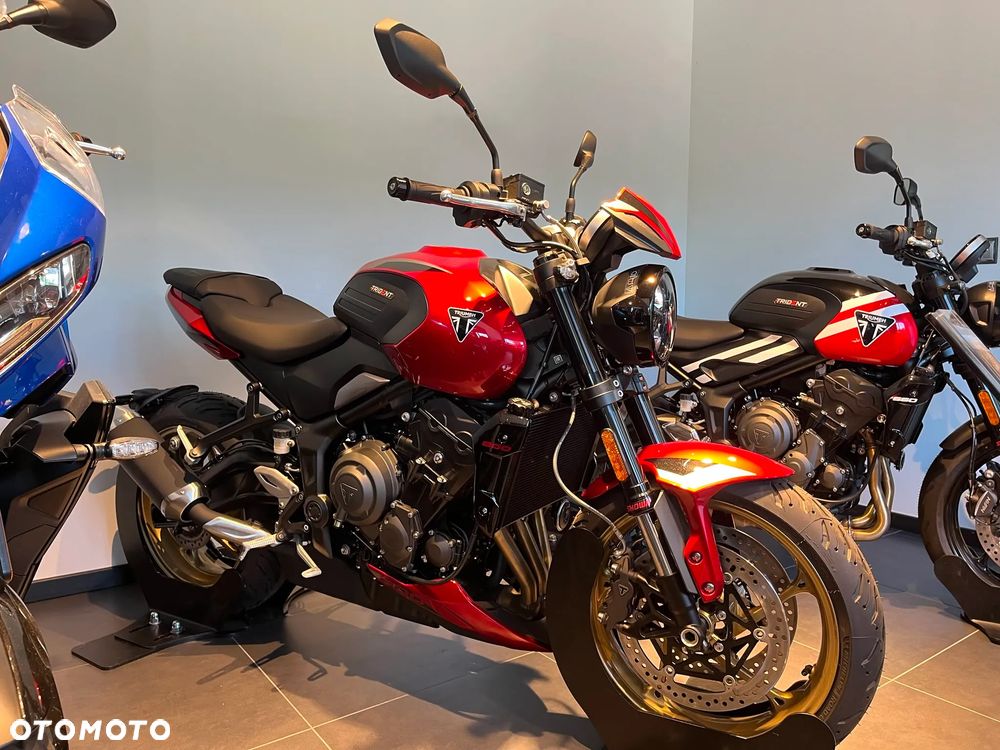 Triumph Trident - 8