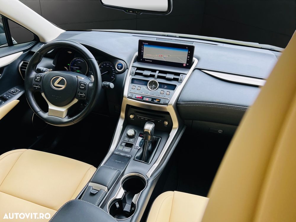 Lexus Seria NX 300h Executive Line - 11