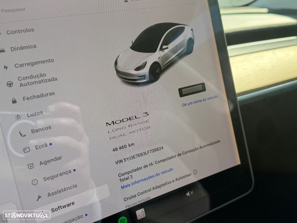 Tesla Model 3 - 16