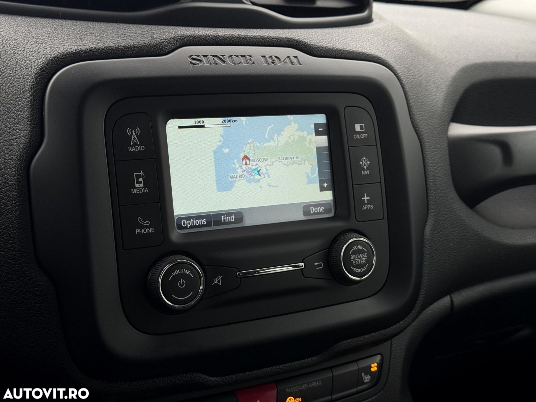 Jeep Renegade - 15