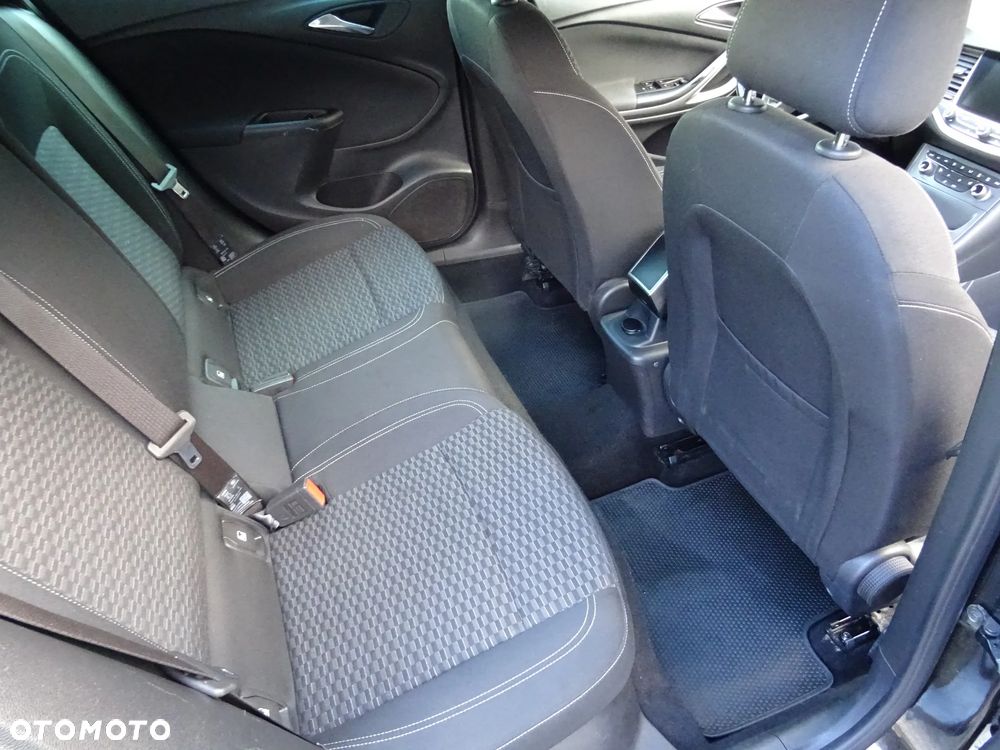 Opel Astra 1.4 Turbo Edition - 6