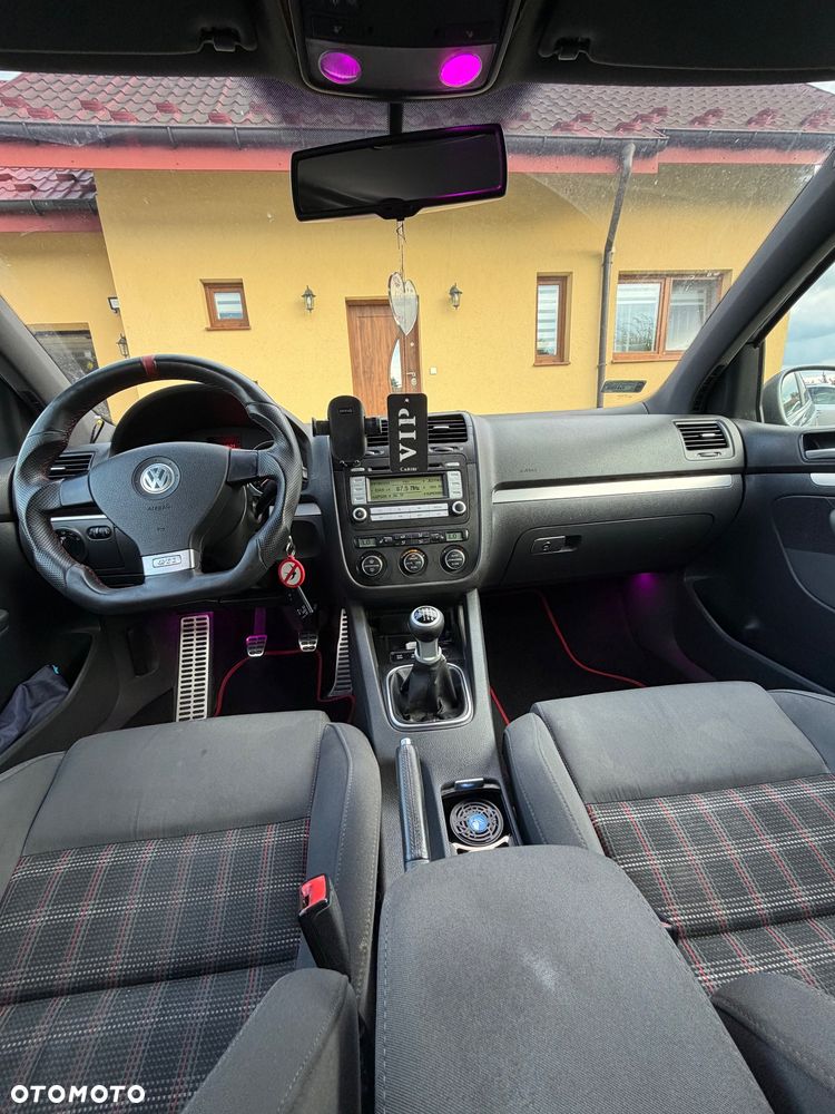Volkswagen Golf 2.0 TSI GTI - 19