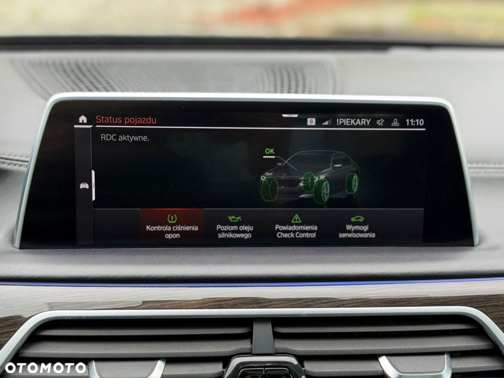 BMW Seria 7 750i xDrive sport - 37