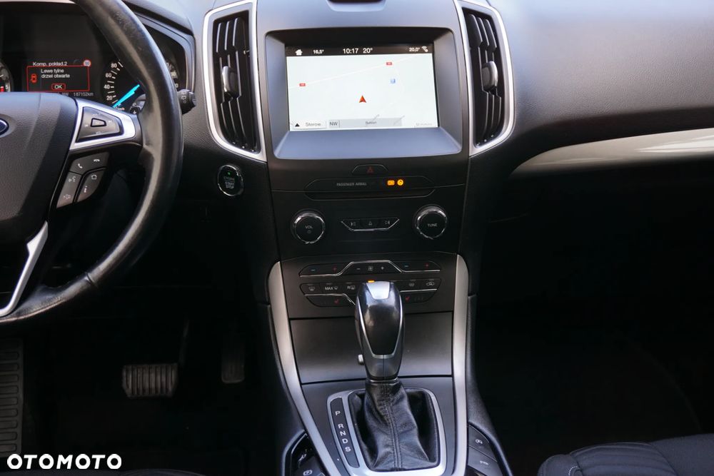 Ford S-Max 2.0 TDCi Titanium PowerShift - 15
