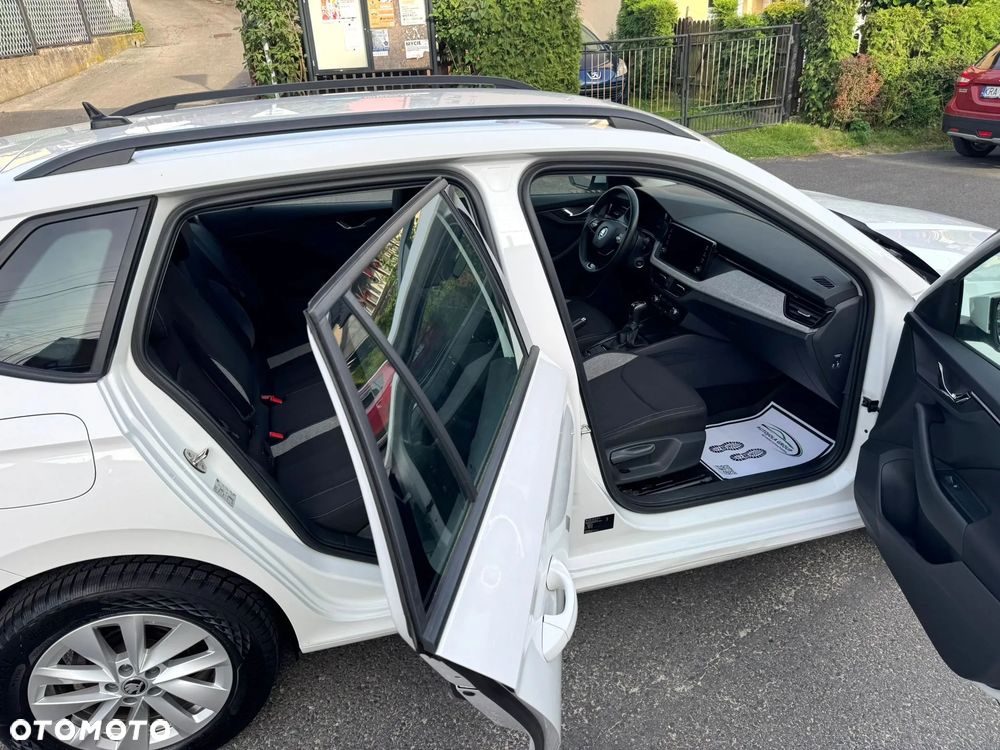 Skoda Kamiq 1.0 TSI Selection DSG - 11