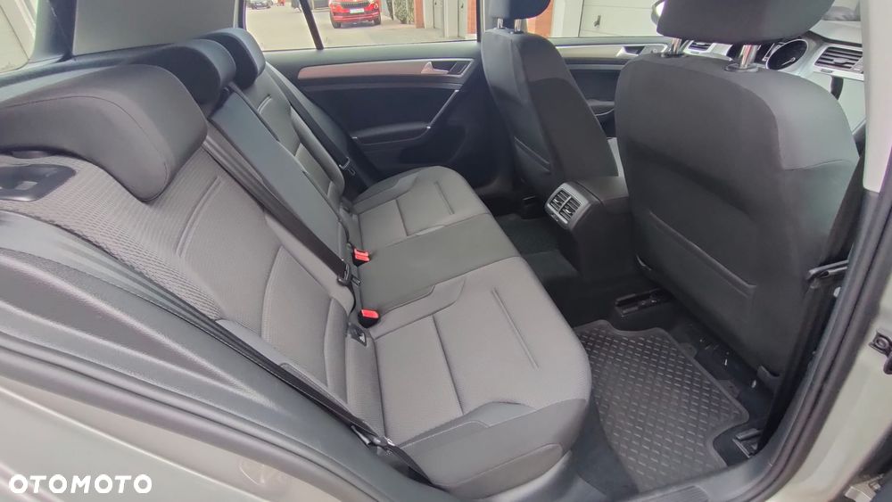 Volkswagen Golf 1.4 TSI BMT Highline - 8