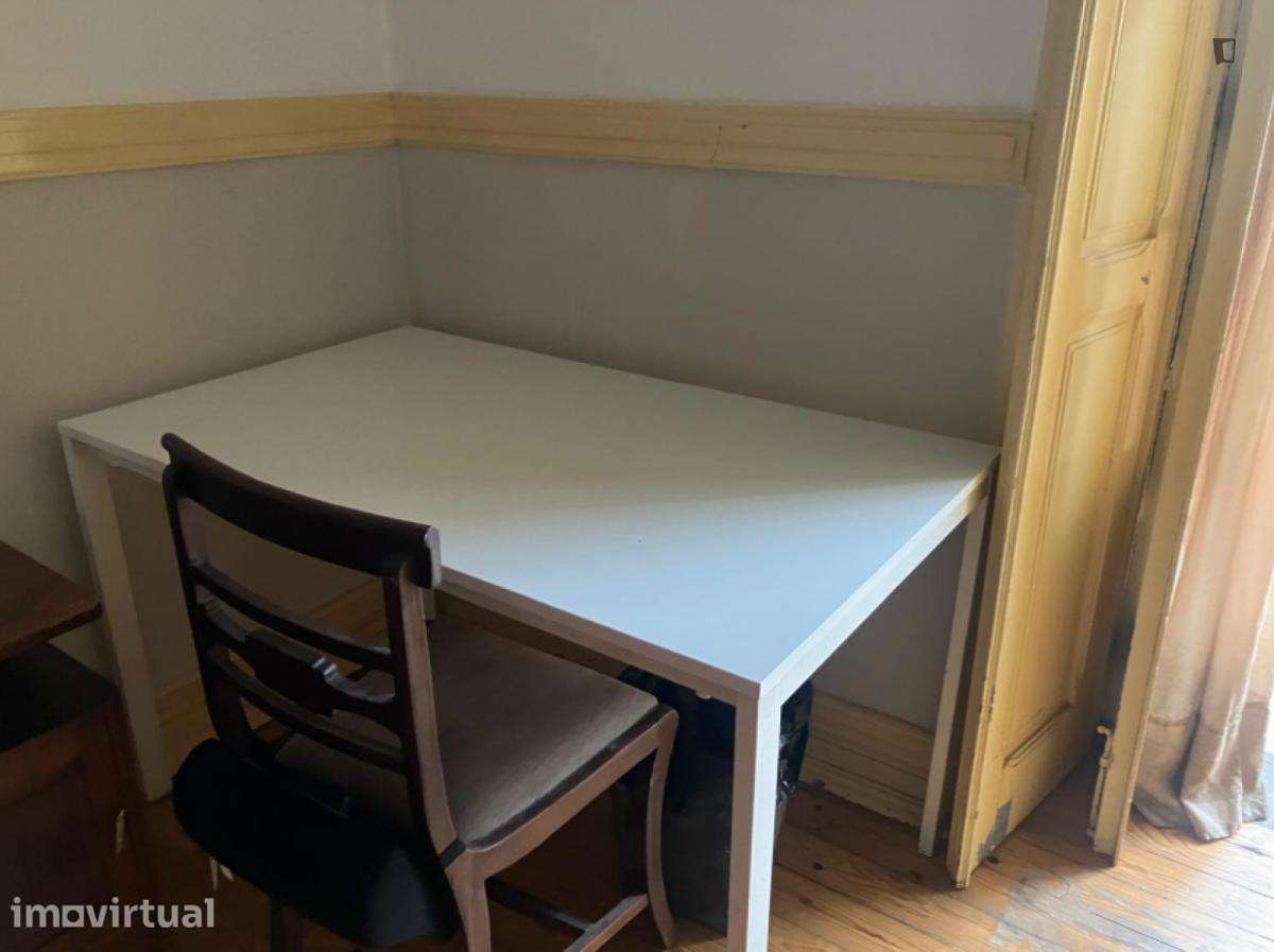 Quarto - localizado em Alcântara Lisbon - Grande imagem: 3/14