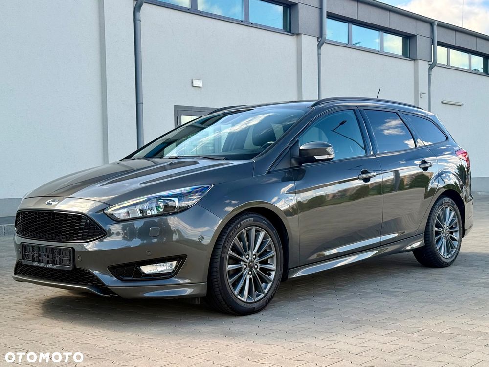 Ford Focus 1.0 EcoBoost ST-Line Black ASS - 3