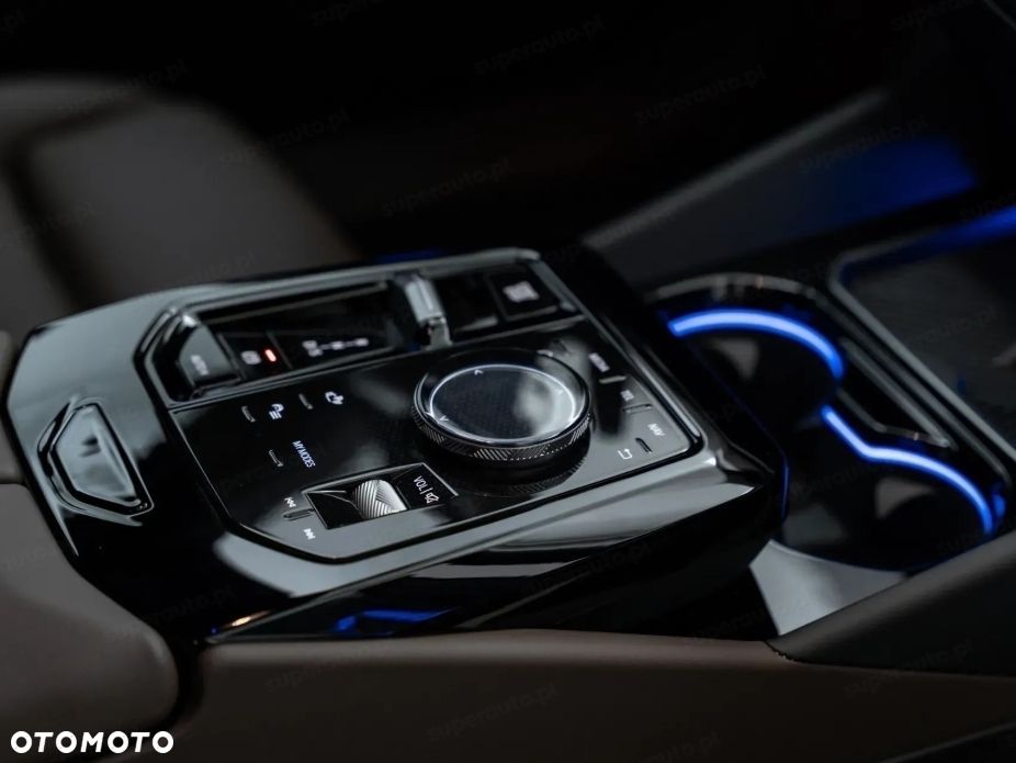 BMW Seria 5 520d xDrive mHEV M Sport - 14