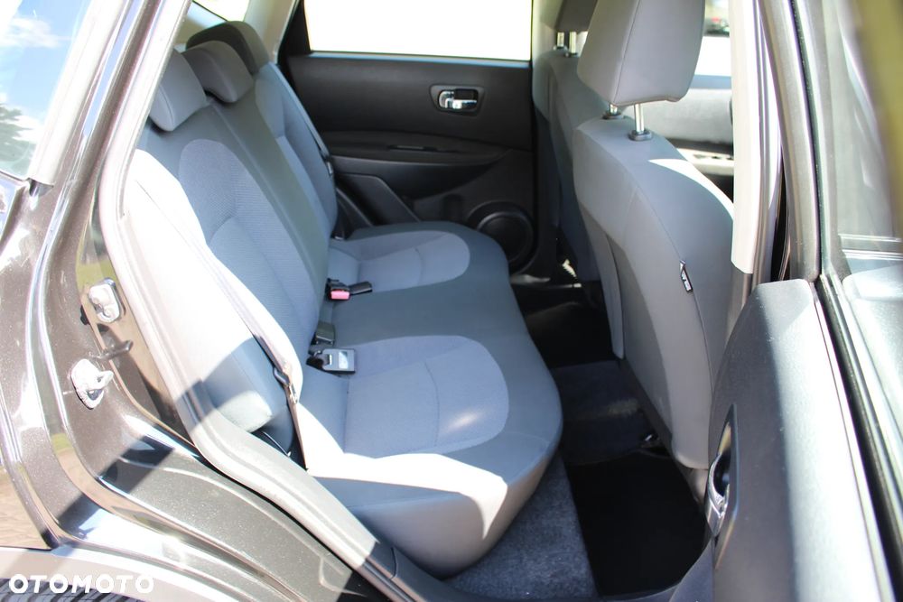 Nissan Qashqai 1.6 visia - 10