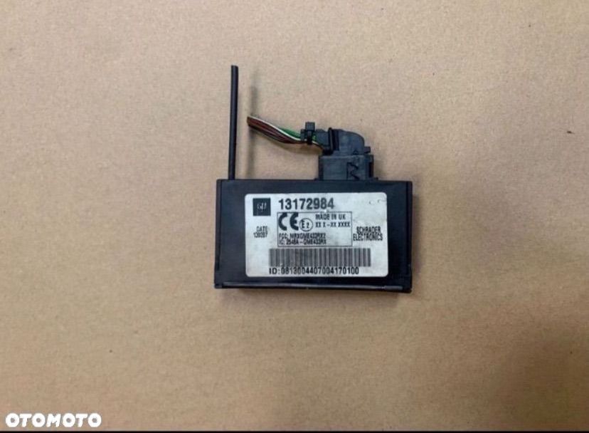 13172984 czujnik ciśnienia opon Opel Vectra c lift