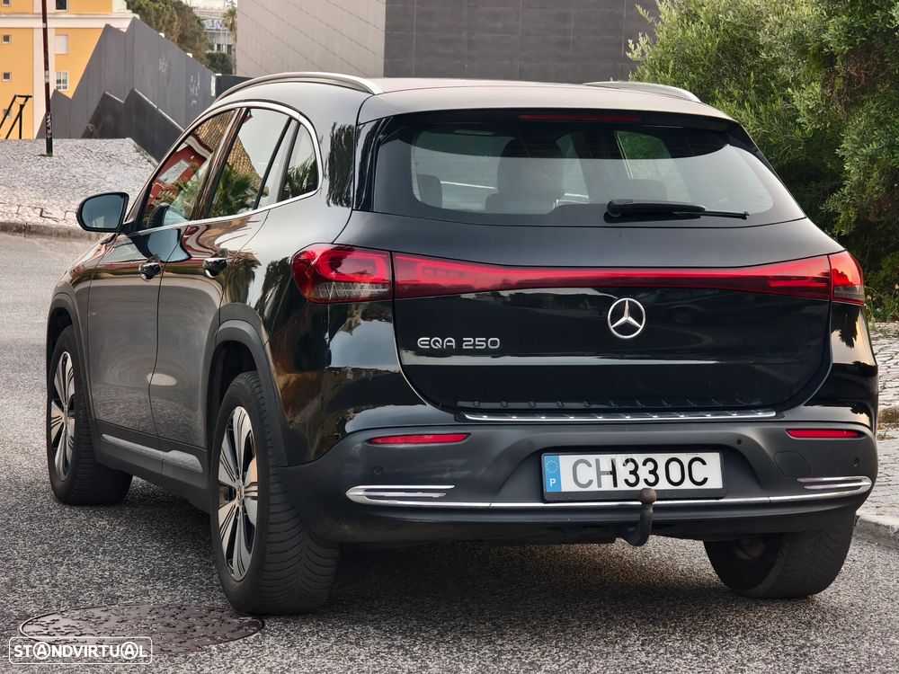 Mercedes-Benz EQA 250 - 4