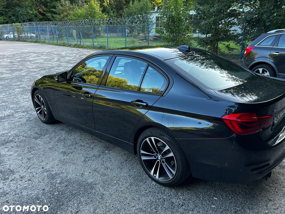 BMW Seria 3 328i xDrive - 8