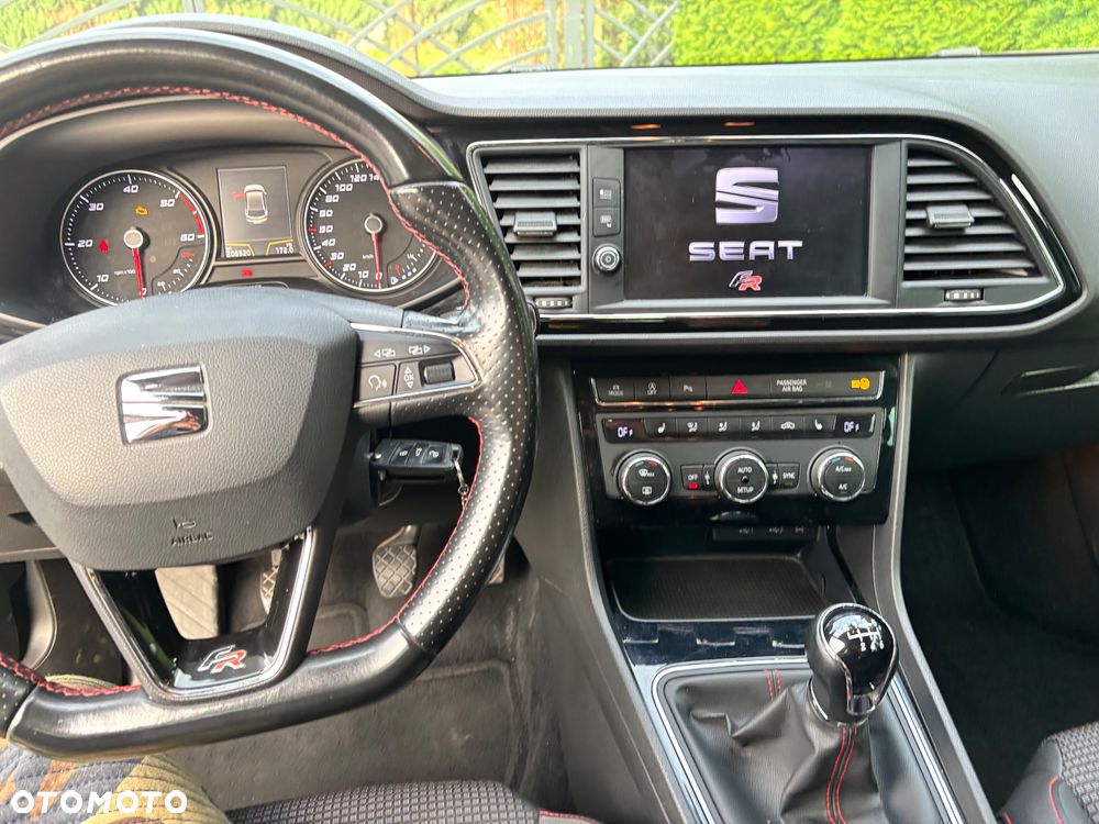 Seat Leon 2.0 TDI FR Black S&S - 10