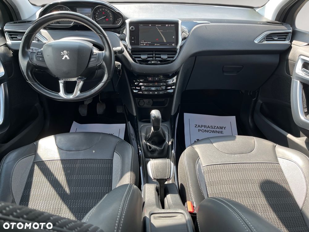 Peugeot 2008 1.6 BlueHDi Style - 22