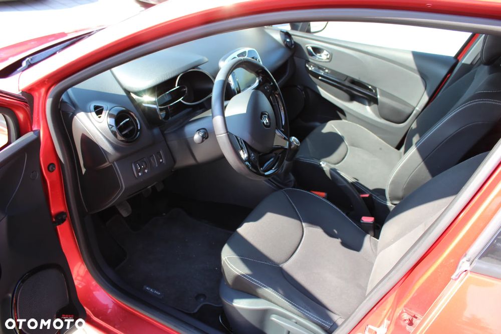 Renault Clio 0.9 TCe Alize - 21