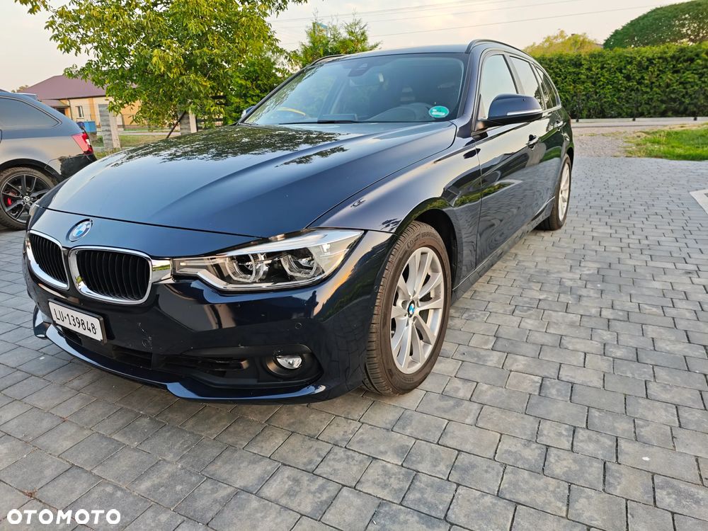 BMW Seria 3 330d Touring Sport Line - 1
