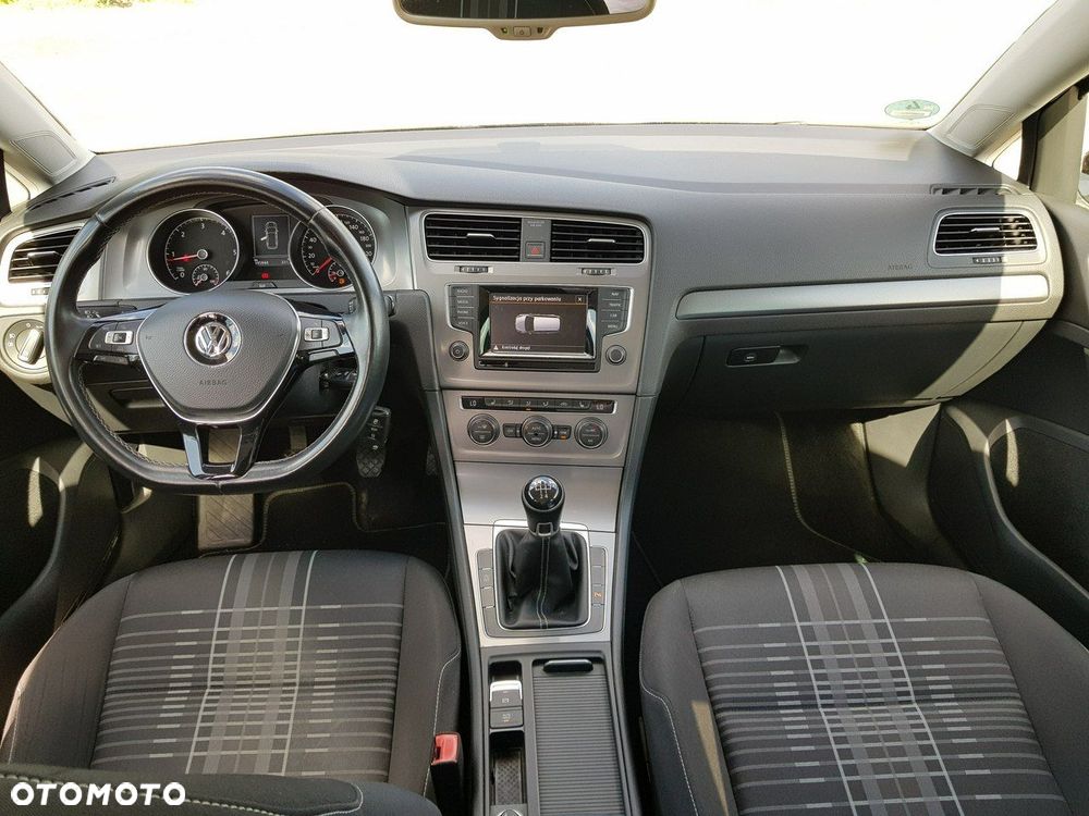 Volkswagen Golf 1.6 TDI BlueMotion Technology Lounge - 13