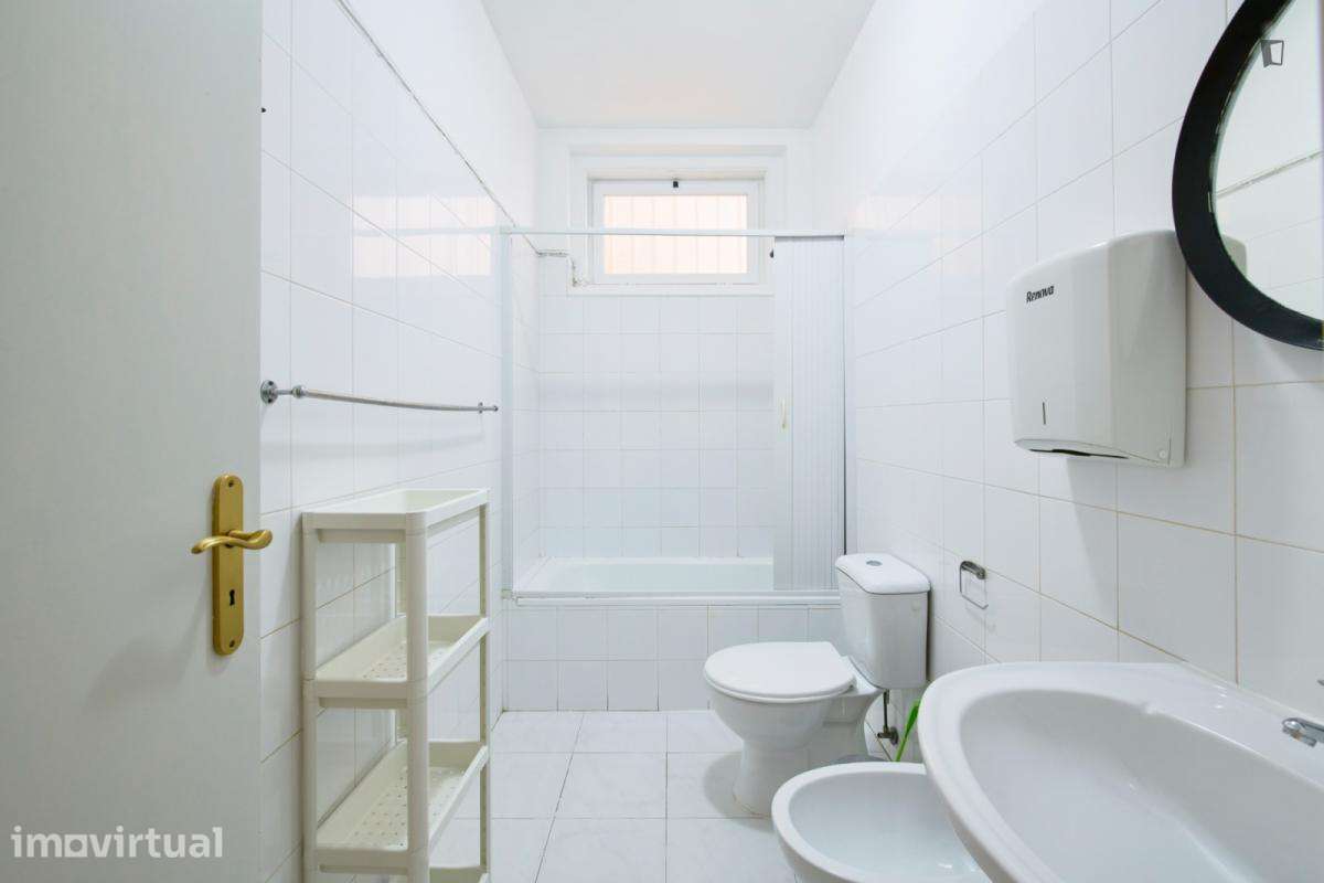Quarto - localizado em Arroios Lisbon - Grande imagem: 2/38